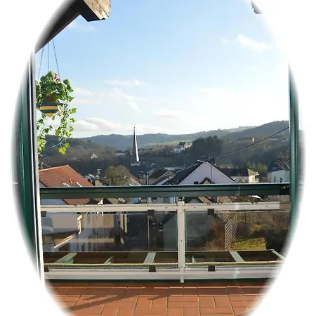 Ferienwohnung Auszeit Waxweiler Exterior photo
